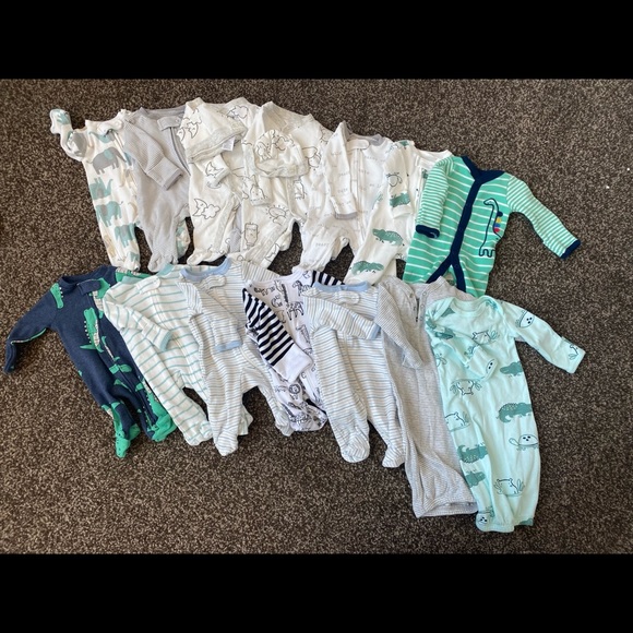 Preemie Pjs with hats